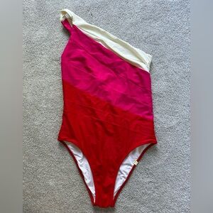Summersalt The Sidestroke in lava, hibiscus & white sand. Size 6.